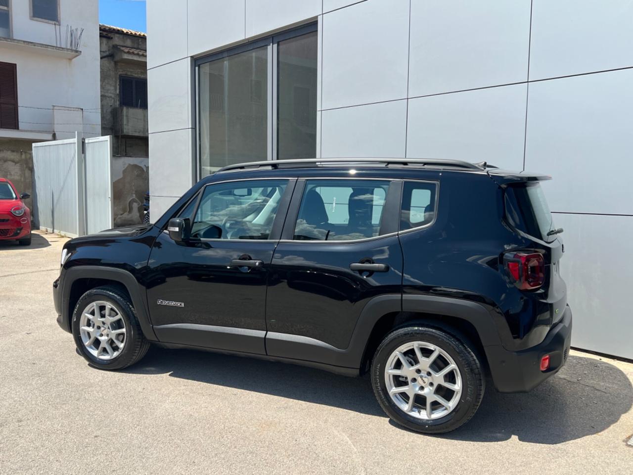 Jeep Renegade 1.5 Altitude - AUTOCARRO N1