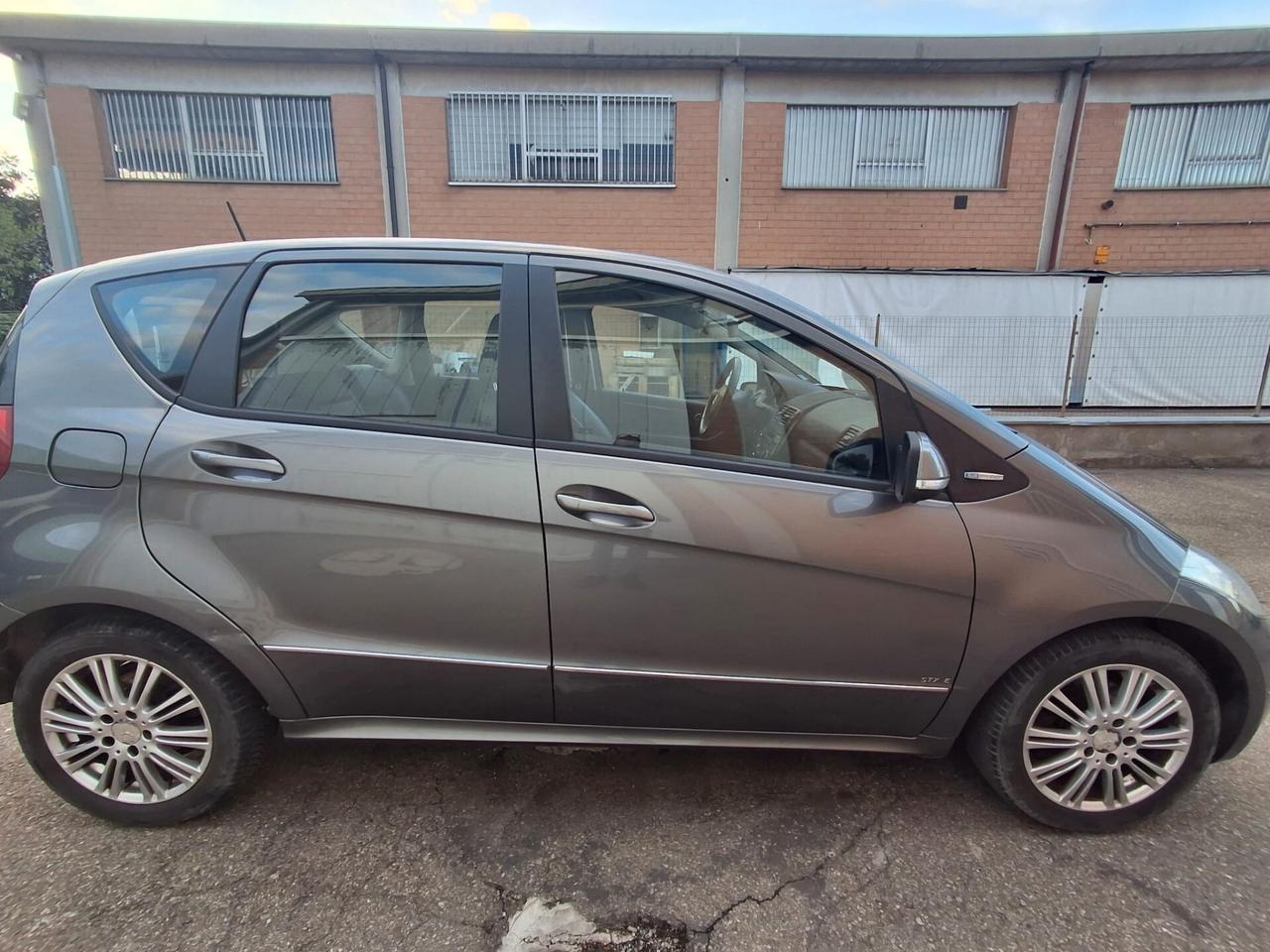 Mercedes-benz A 160 BlueEFFICIENCY Style