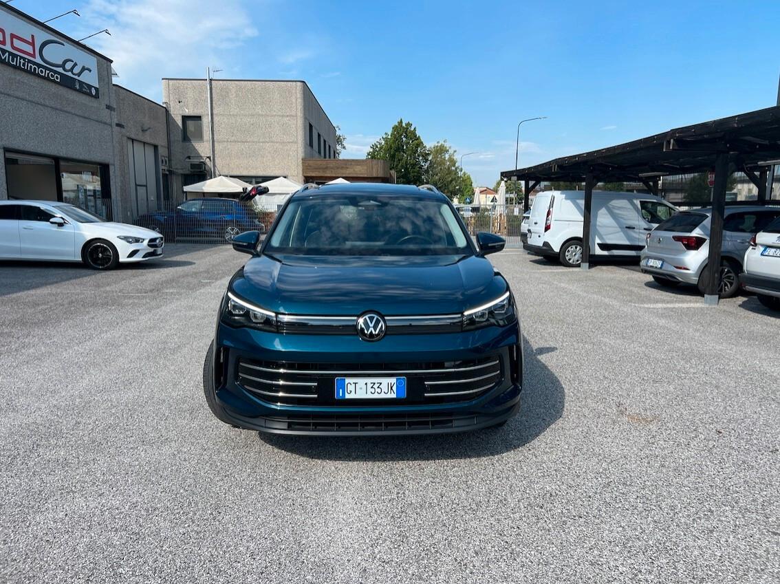 Volkswagen Tiguan 2.0 tdi Elegance 150cv dsg GAR. VW 05/2028 - Tetto Apribile