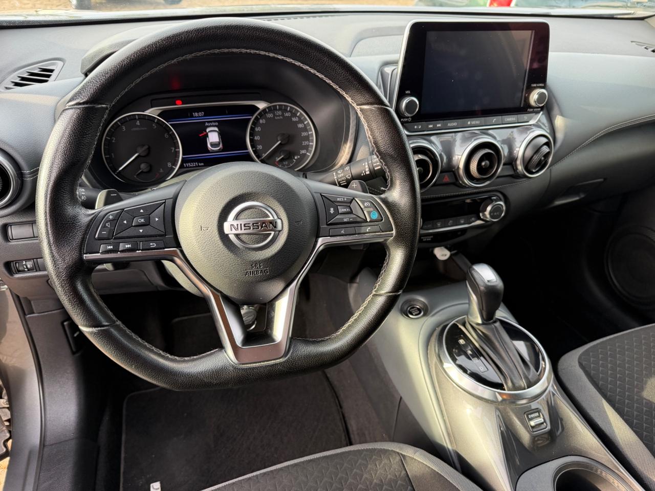 Nissan Juke 1.0 DIG-T 114 CV DCT Tekna