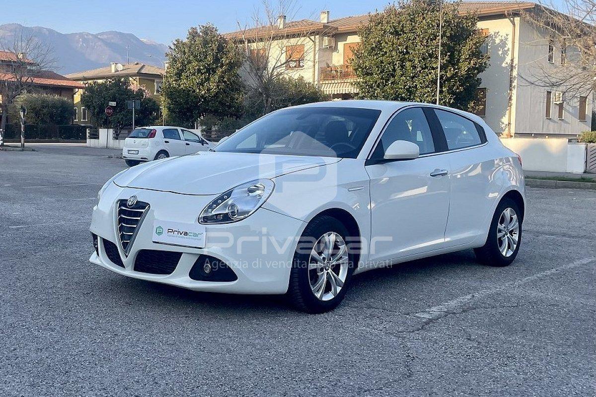 ALFA ROMEO Giulietta 1.6 JTDm-2 105 CV Distinctive