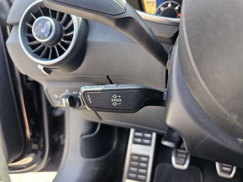 Audi TT 2.0 TDI ultra S line