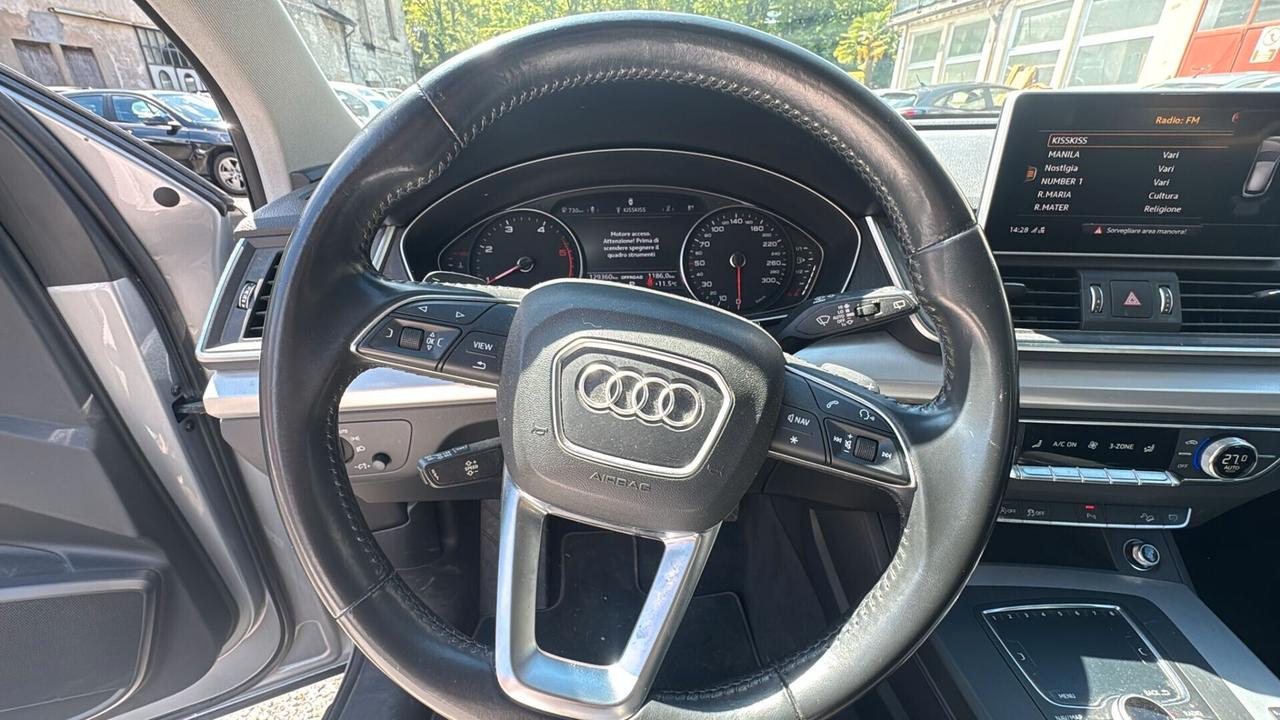 Audi Q5 2.0 TDI 150 CV Business