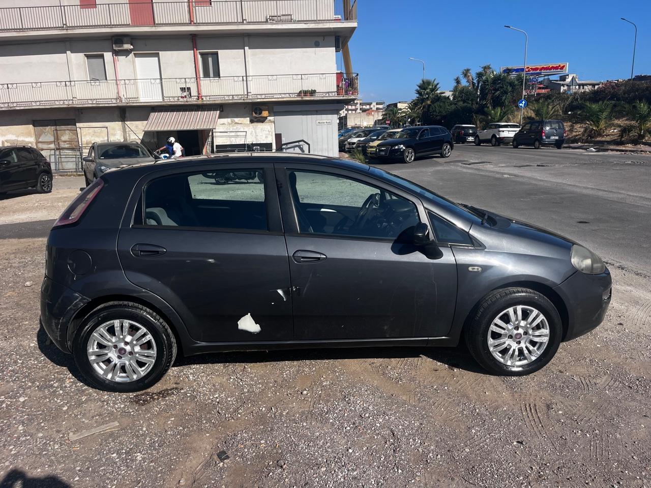 Fiat Grande Punto Easy 2013 1.2 benzina superaccessoriata