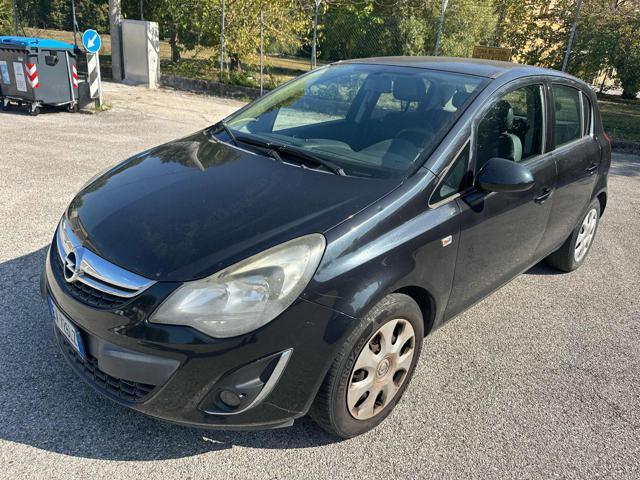 OPEL Corsa 1.2 5PSport Bellissima senza nessun lavoro da fare