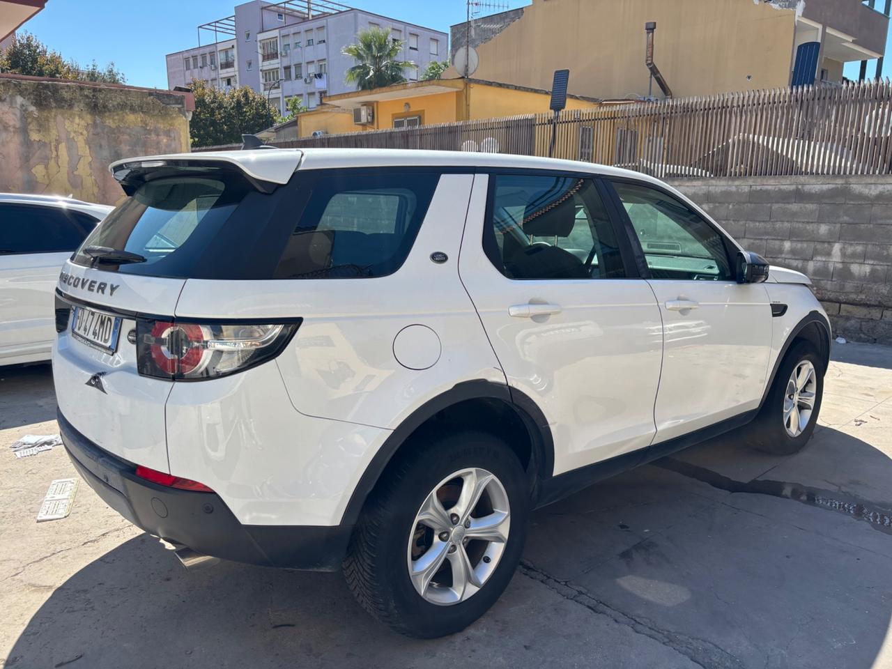 Land Rover Discovery 2.0 TD .Graphite Edition