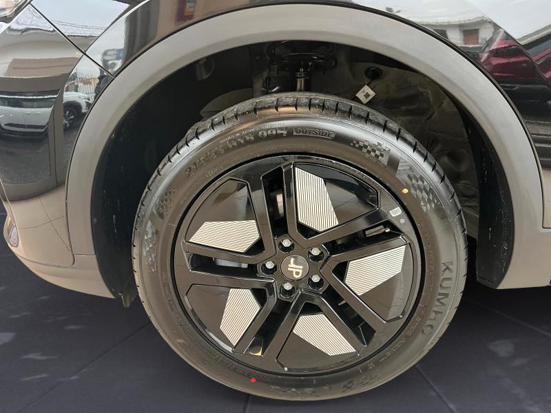 DR Automobiles DR5 1.5 HEV