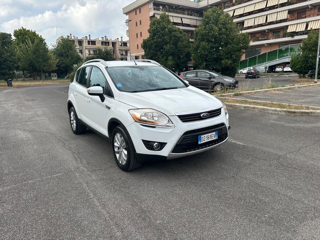 Ford Kuga Kuga+ 2.0 TDCi 136 CV 4WD DPF