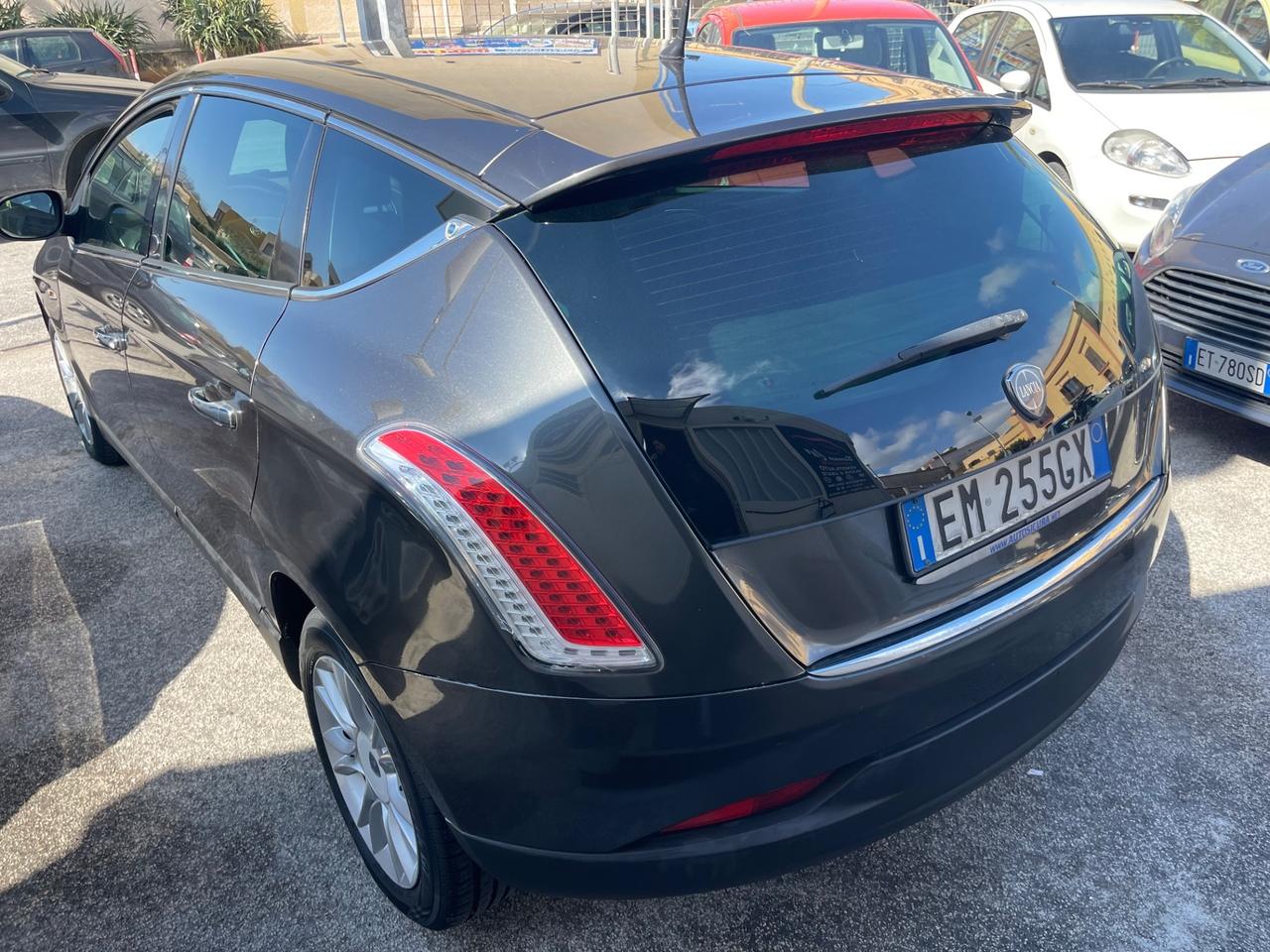 Lancia Delta 1.6 MJT DPF Silver