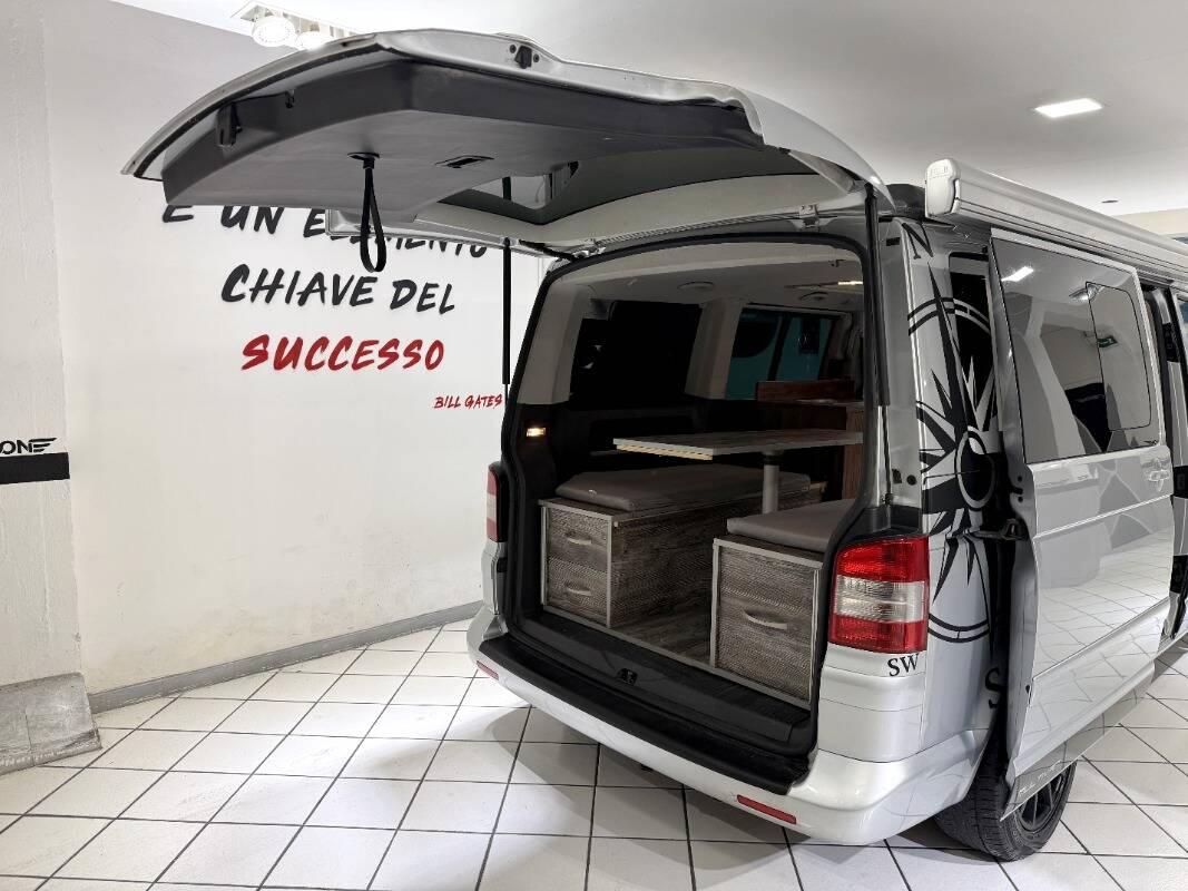 Volkswagen Multivan Multivan 2.5 tdi Highline 174cv