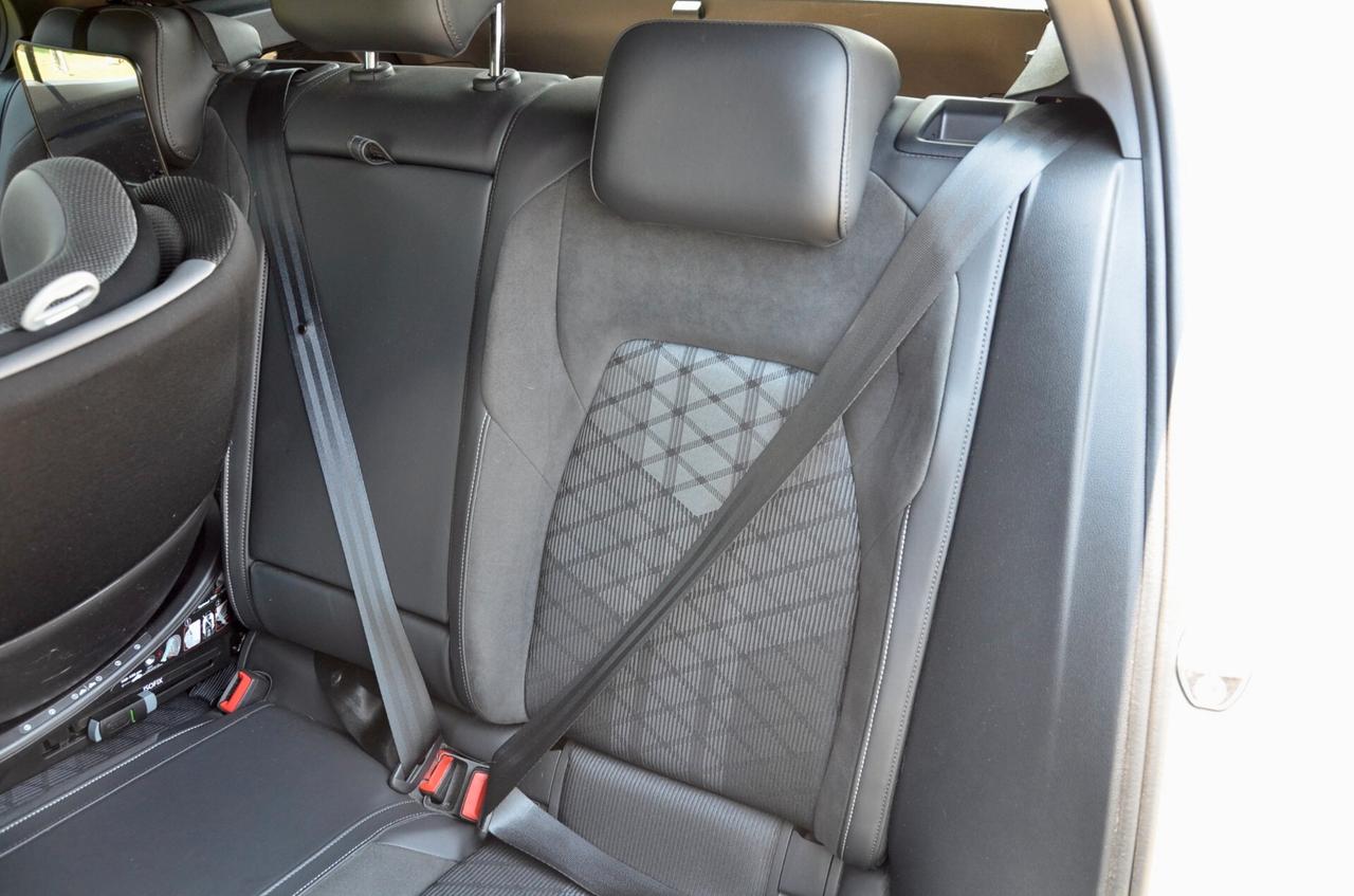 VOLKSWAGEN GOLF 2.0 TDI R-LINE PLUS 150cv DSG, UNICOPROPRIETARIO, GARANZIA VW 11/2026, UFF ITALIANA, EURO 6E, RETRO 360°, FULL LED, PERMUTE