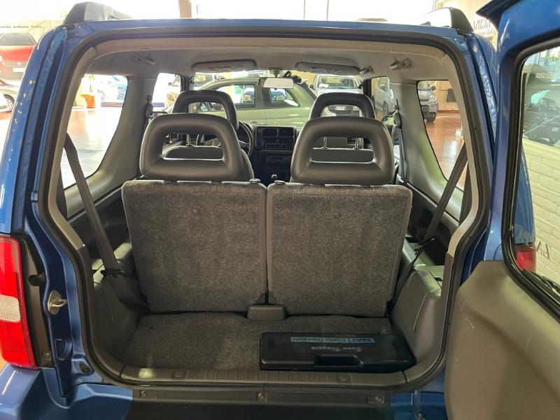 SUZUKI Jimny 1.3i 16V cat 4WD JLX