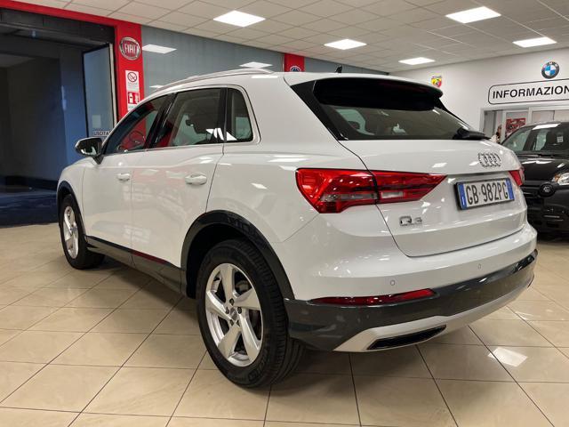 AUDI Q3 35 TDI S tronic Business Advanced