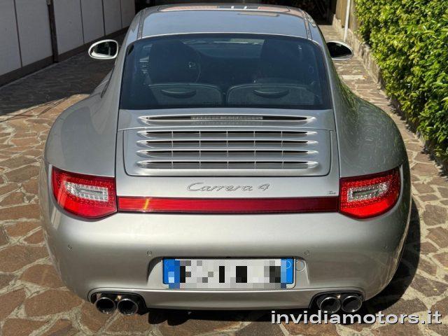 PORSCHE 997 Carrera 4 Coupé MANUAL GEAR