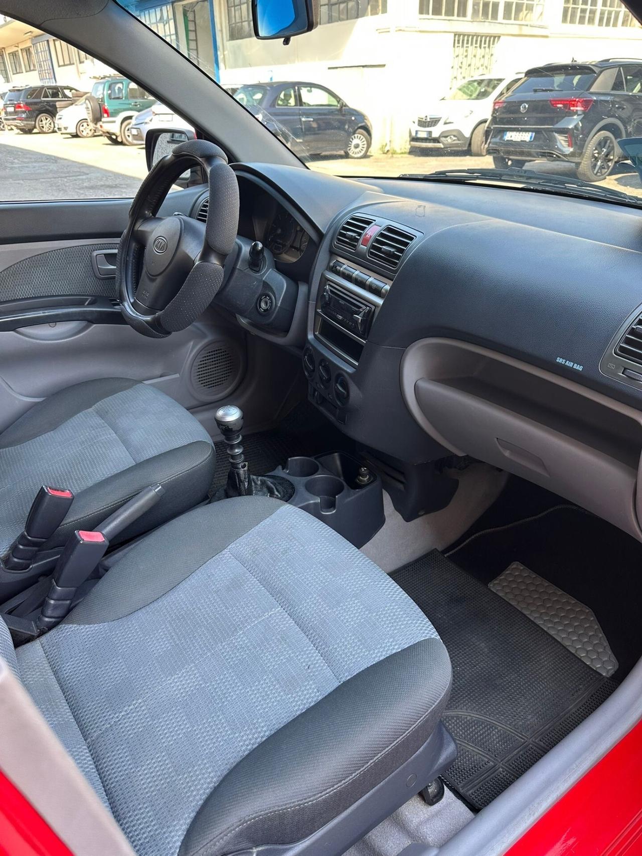 Kia Picanto 1.1 12V CRDi VGT Fresh