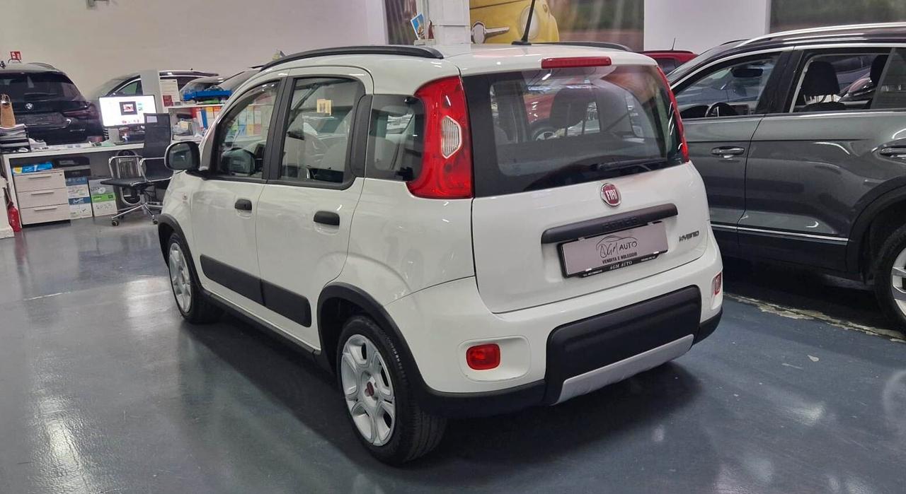Fiat Panda 1.0 FireFly S&S Hybrid City Cross