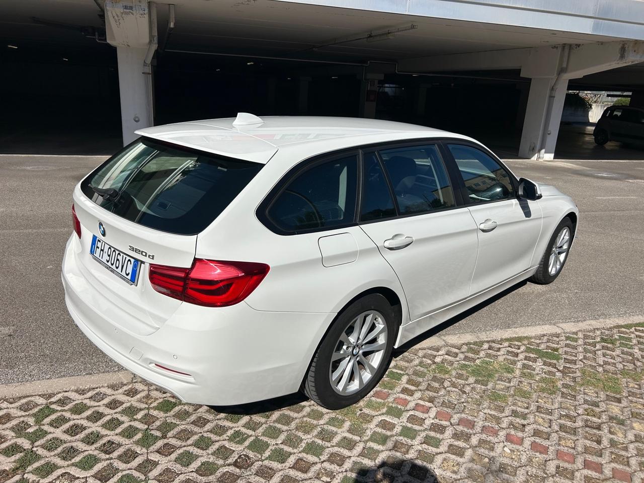 Bmw 320 320d Touring Luxury