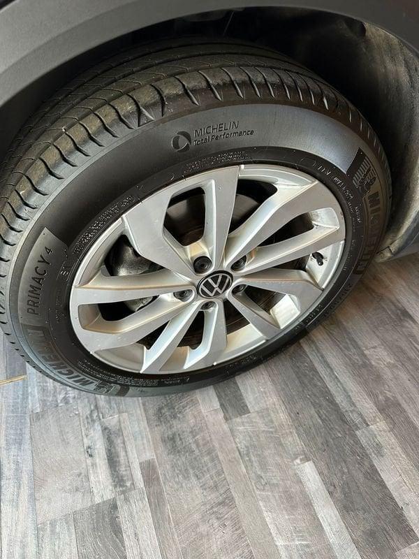 Volkswagen T-Roc 1.0 TSI R-Line