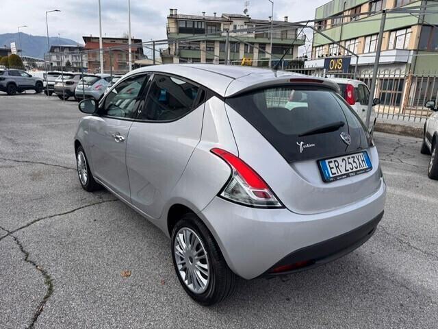 Lancia Ypsilon Silver 1.2 69 CV Benzina