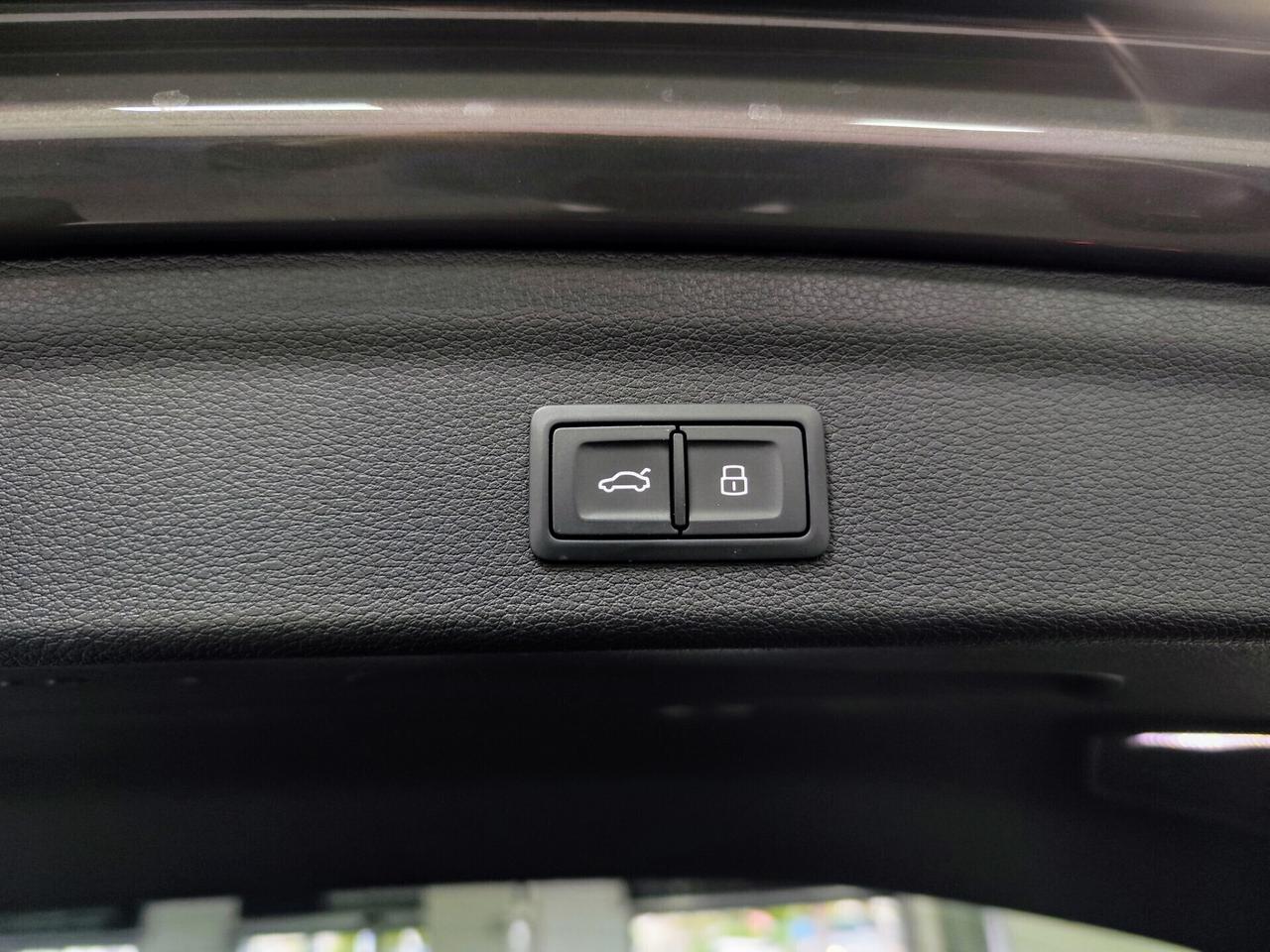 Audi Q3 35 TDI S tronic 2,0 150cv Tetto Unico Proprietario