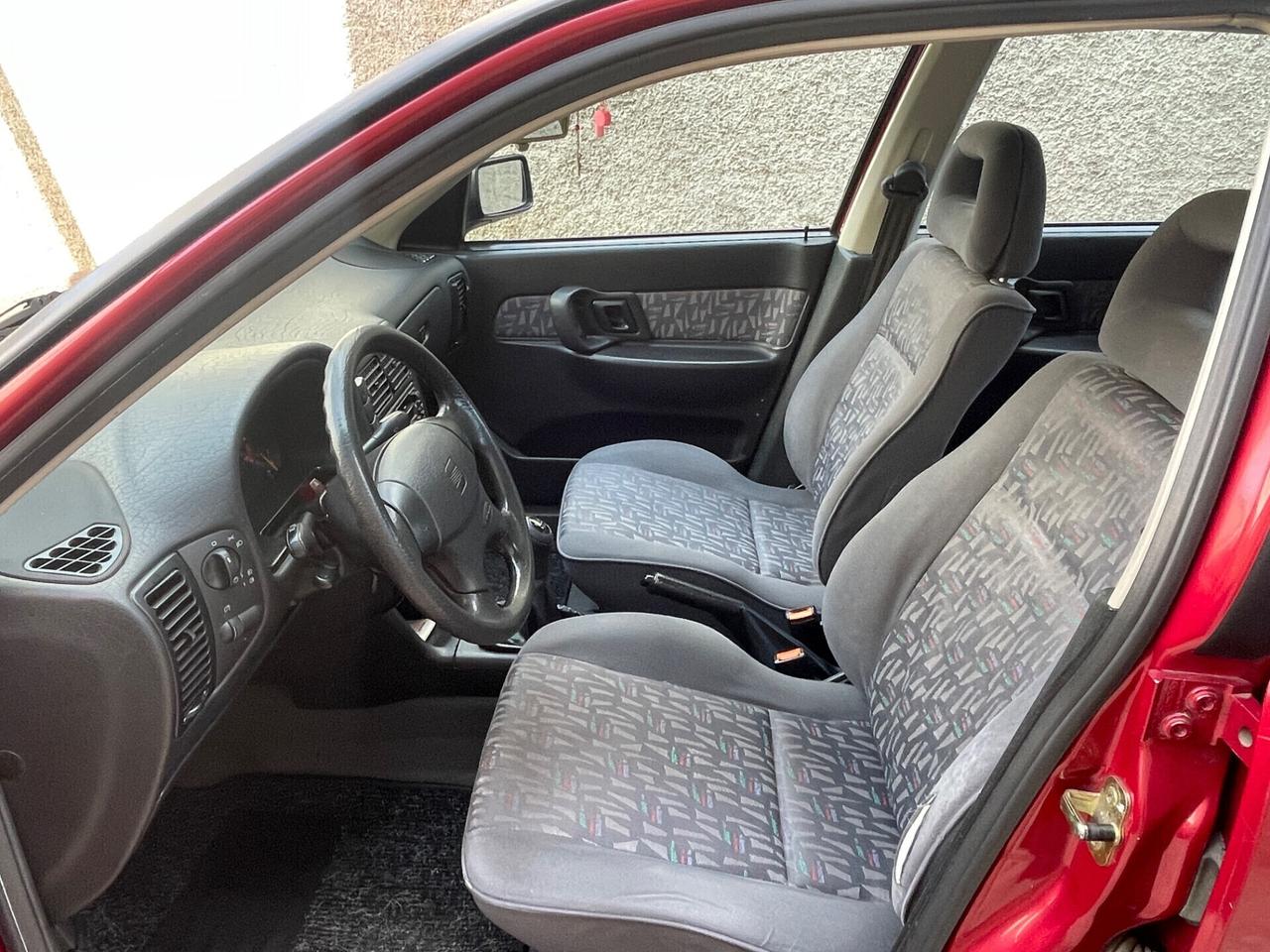 SEAT CORDOBA 1995-1.6i-GLX-BENZINA-UNI PROP 66.000km