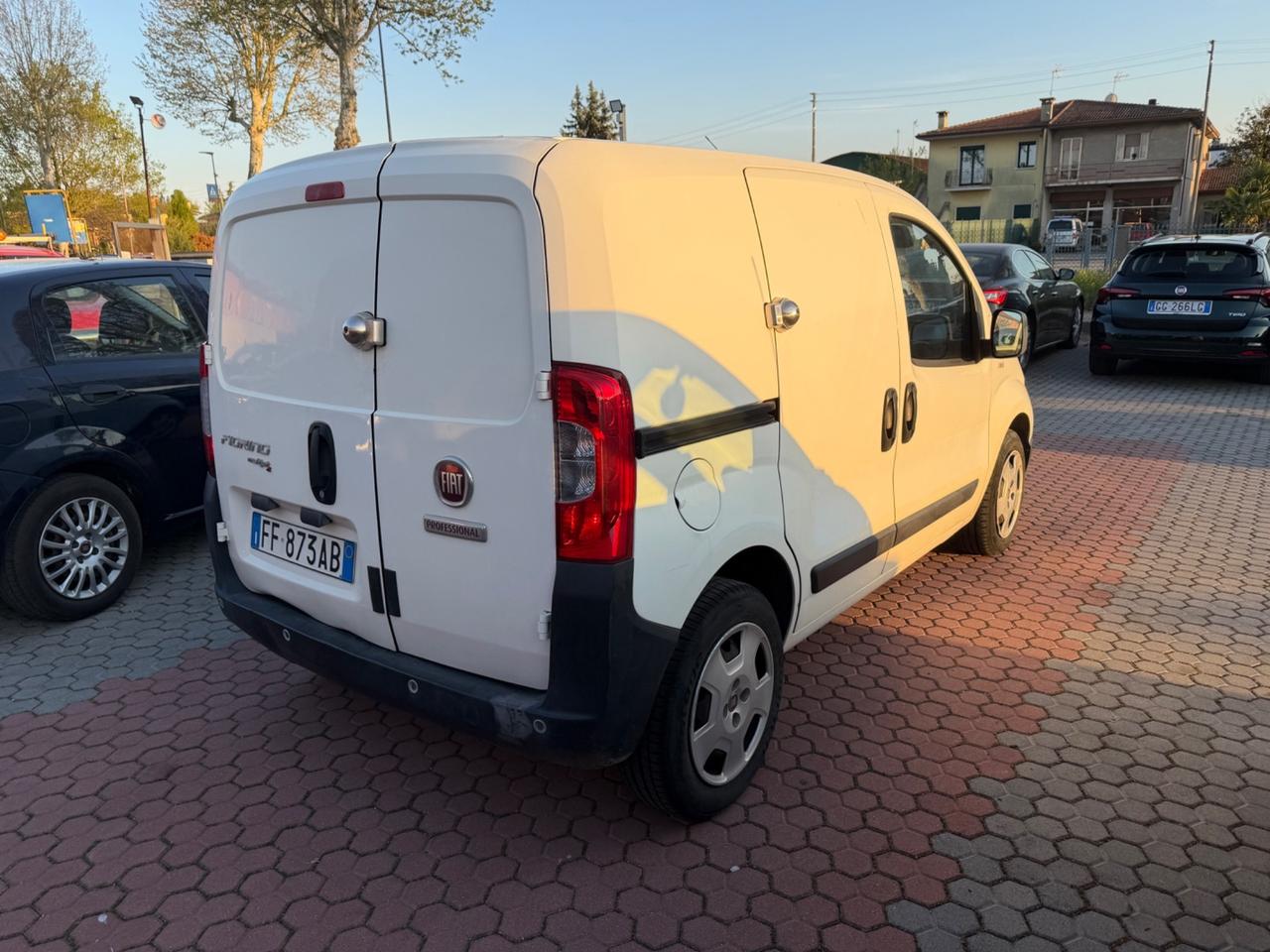 FIAT FIORINO diesel 1.3 GRIGLIA APRIBILE, SEDILE RIBALTABILE