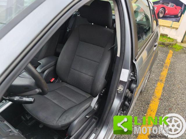 MERCEDES-BENZ B 180 BlueEFFICIENCY Sport