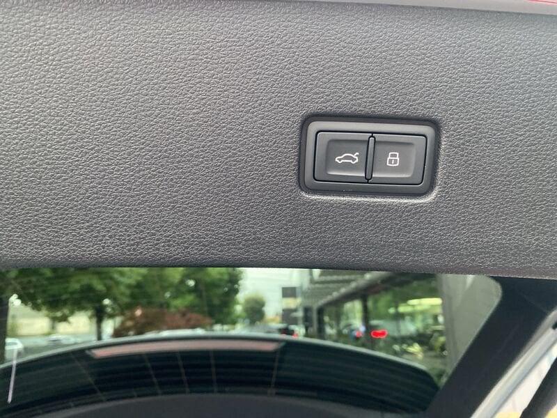 Audi Q8 Q8 SUV TDI quattro tiptronic S line edition 286 CV
