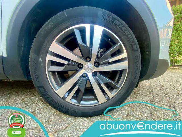 PEUGEOT 3008 PureTech Turbo 130 S&S EAT8 Allure