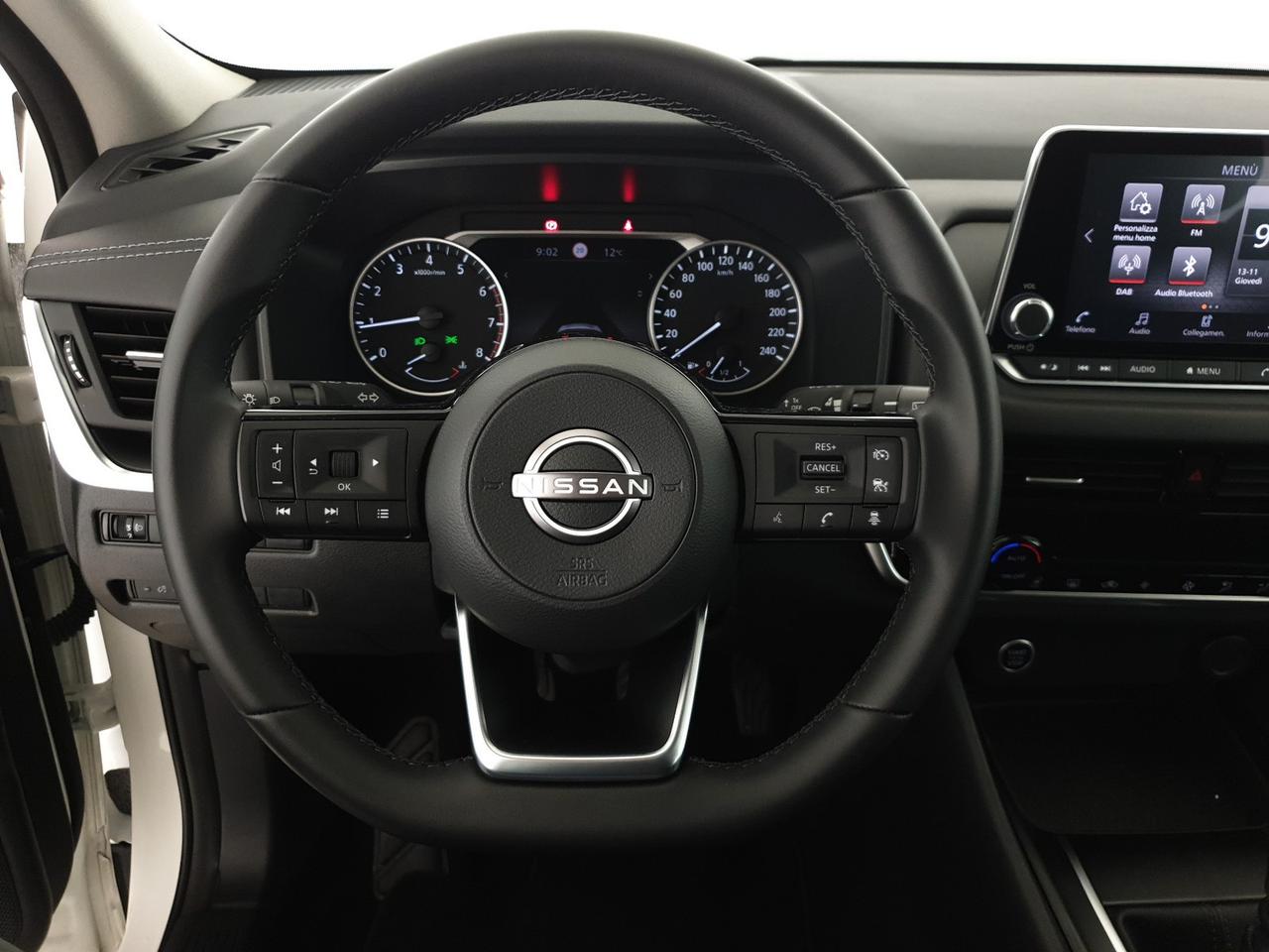 Nissan Qashqai 1.3 mhev acenta 2wd 140cv Autocarro