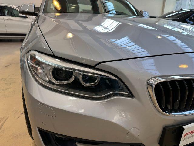 BMW 225 d Coupé Sport Auto - 18" - Navi PRO - Volante M