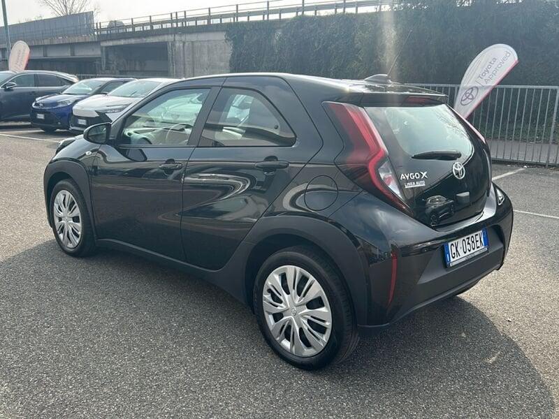 Toyota Aygo X 1.0B (72 CV) Active