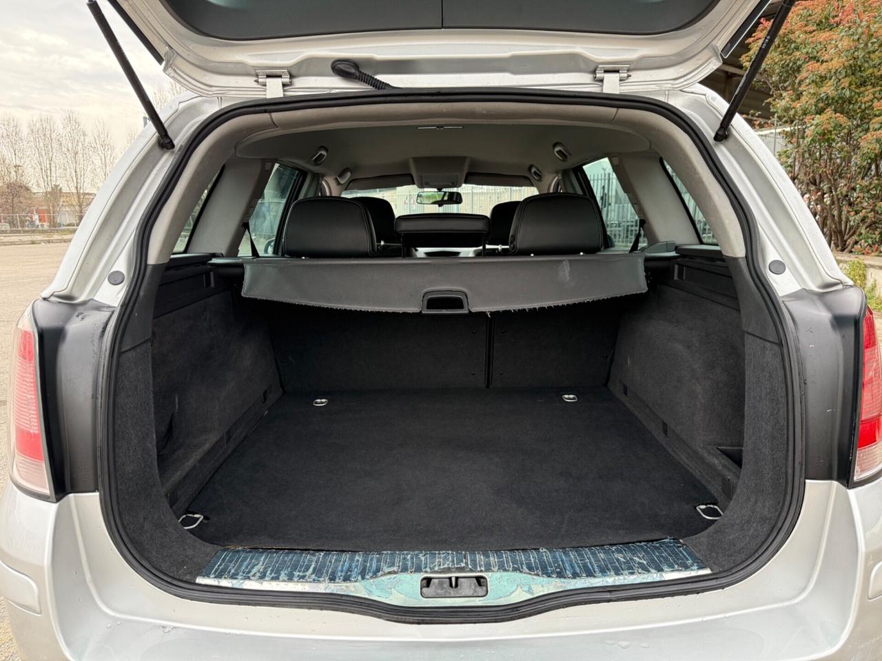 Opel Astra 1.9 CDTI 120CV Station Wagon SuperFull Perfetta