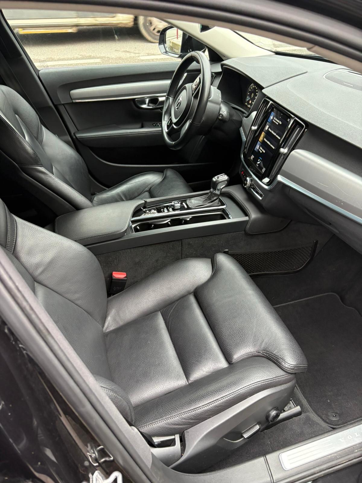 Volvo V90 D3 Geartronic Momentum