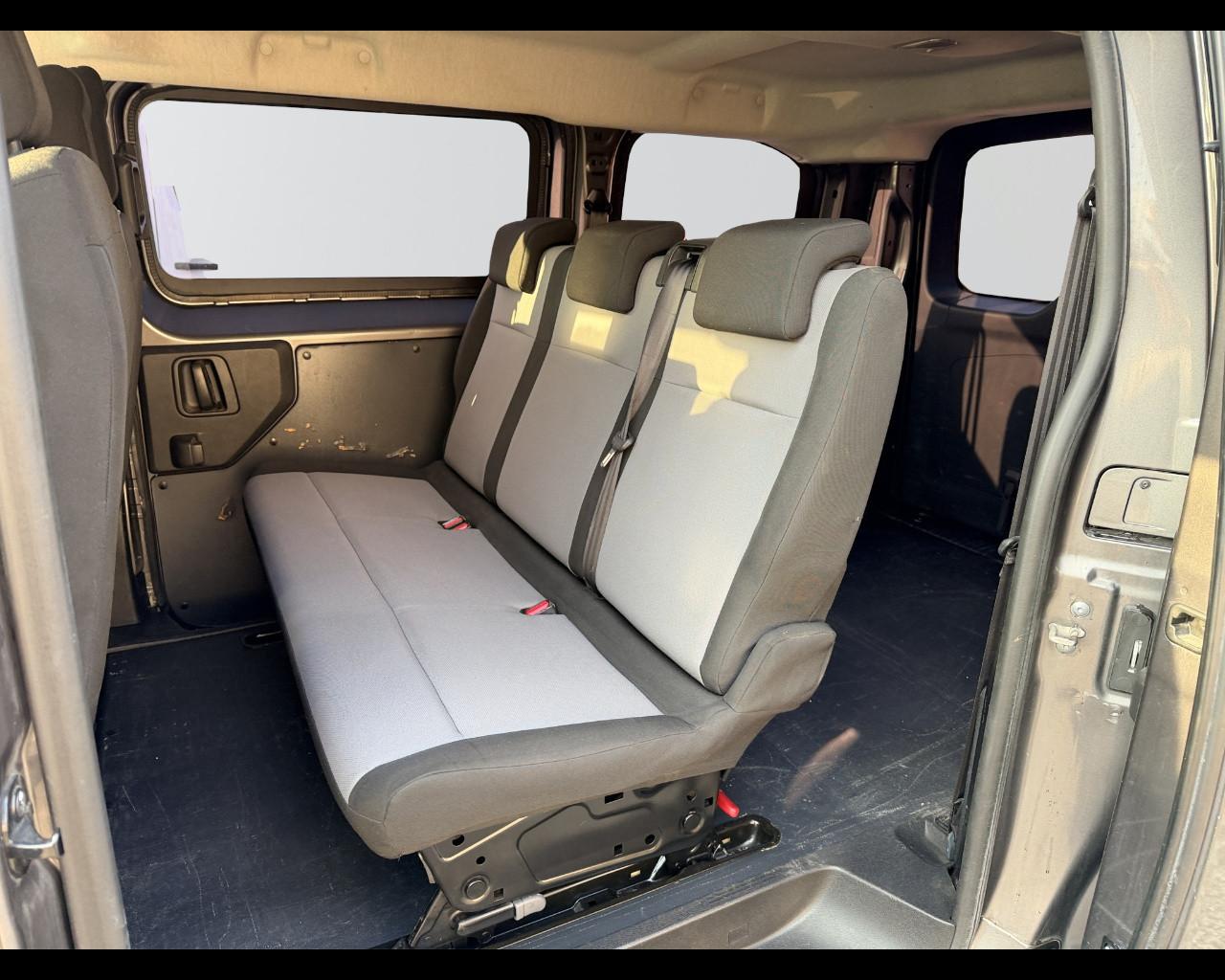 PEUGEOT Traveller 1.6 Bluehdi std 115cv Active S&S E6 X COMMERCIANTI