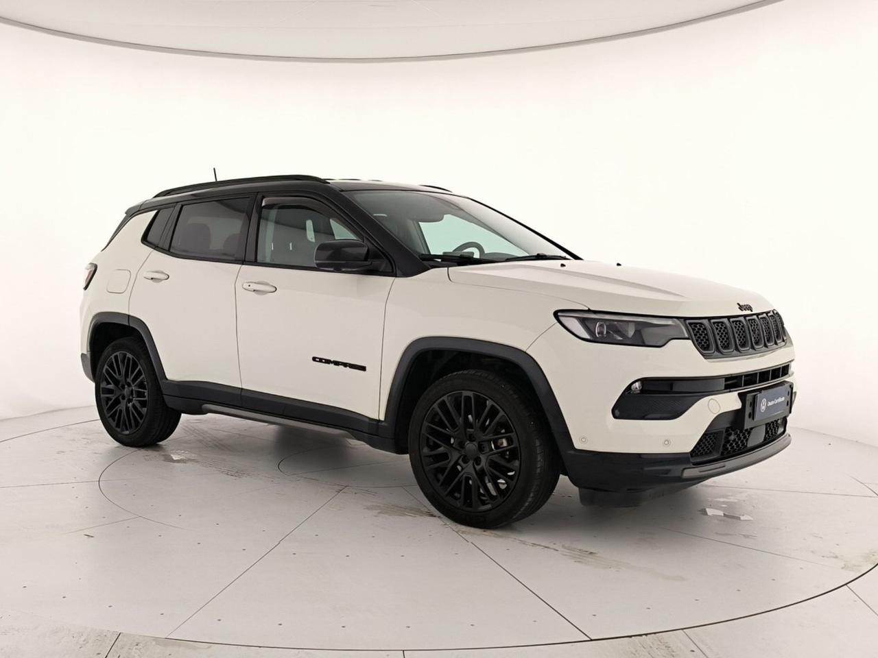 Jeep Compass 1.5 turbo t4 mhev night eagle 2wd 130cv dct