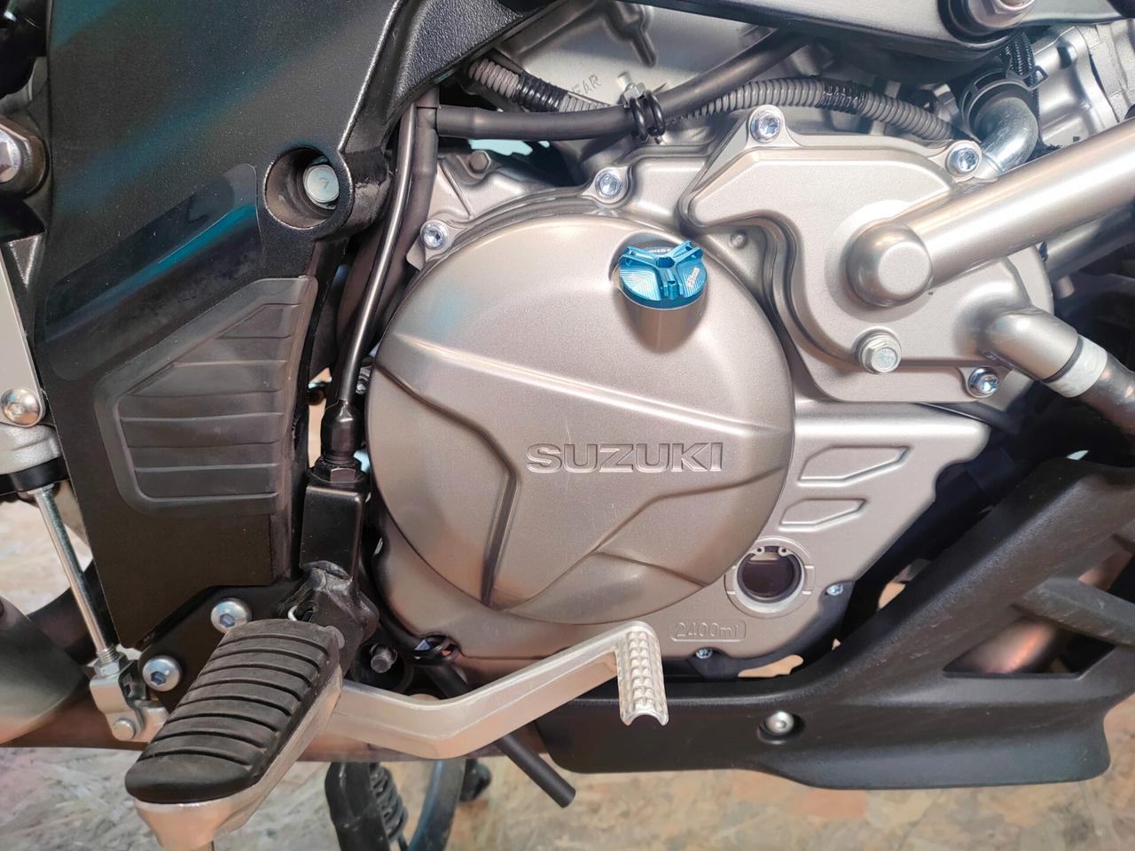 Suzuki V-Strom 650 XT - Davvero ben tenuta
