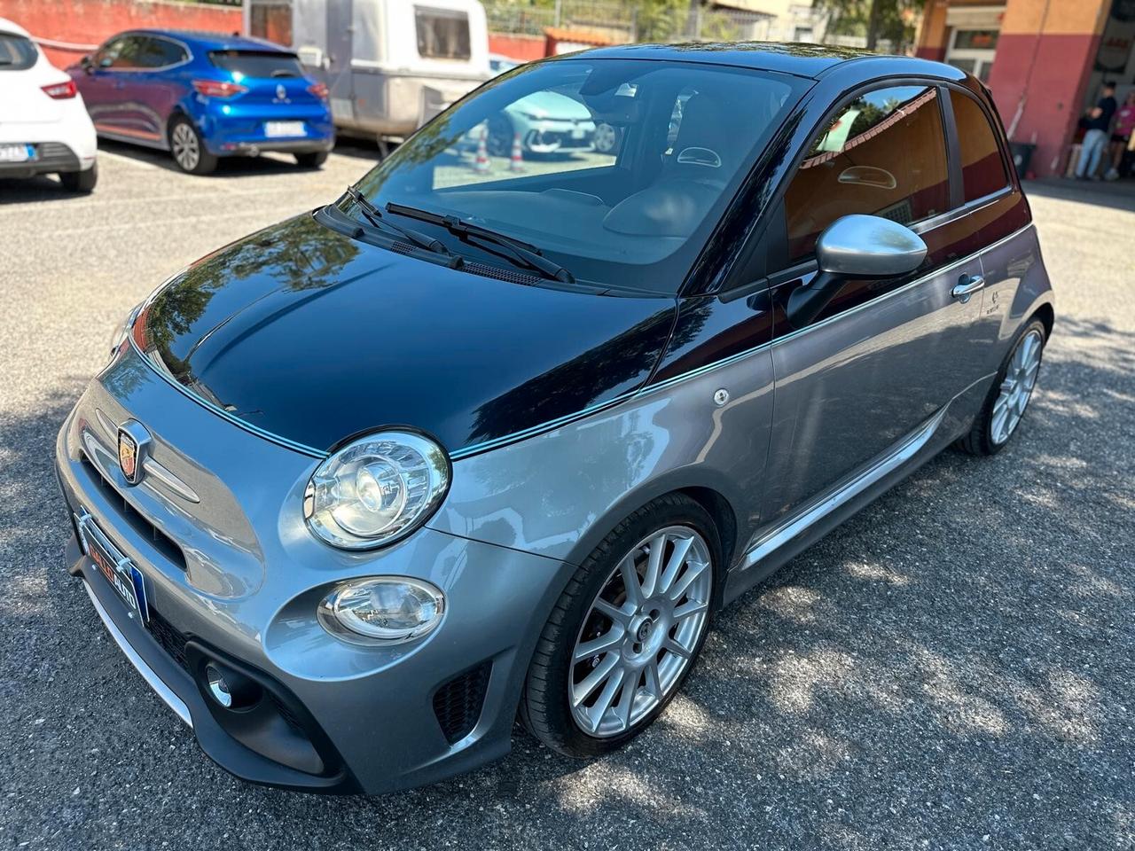 Abarth 695 1.4 Turbo T-Jet Rivale
