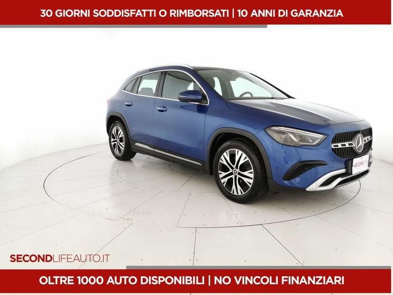 Mercedes-Benz GLA 200 d Advanced 4matic auto
