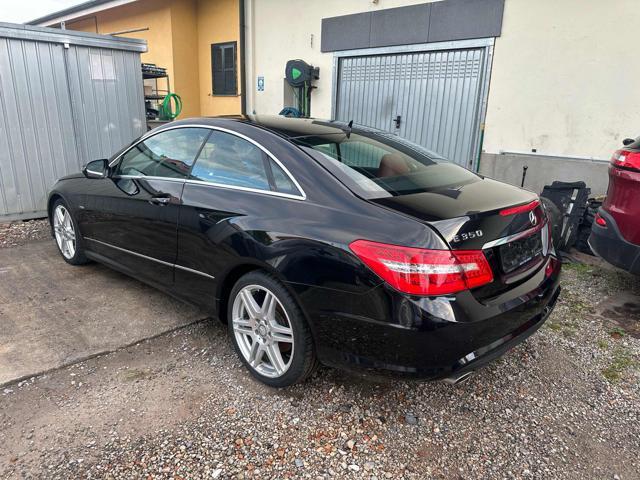 MERCEDES-BENZ E 350 CDI Coupé BlueEFFICIENCY Avantgarde