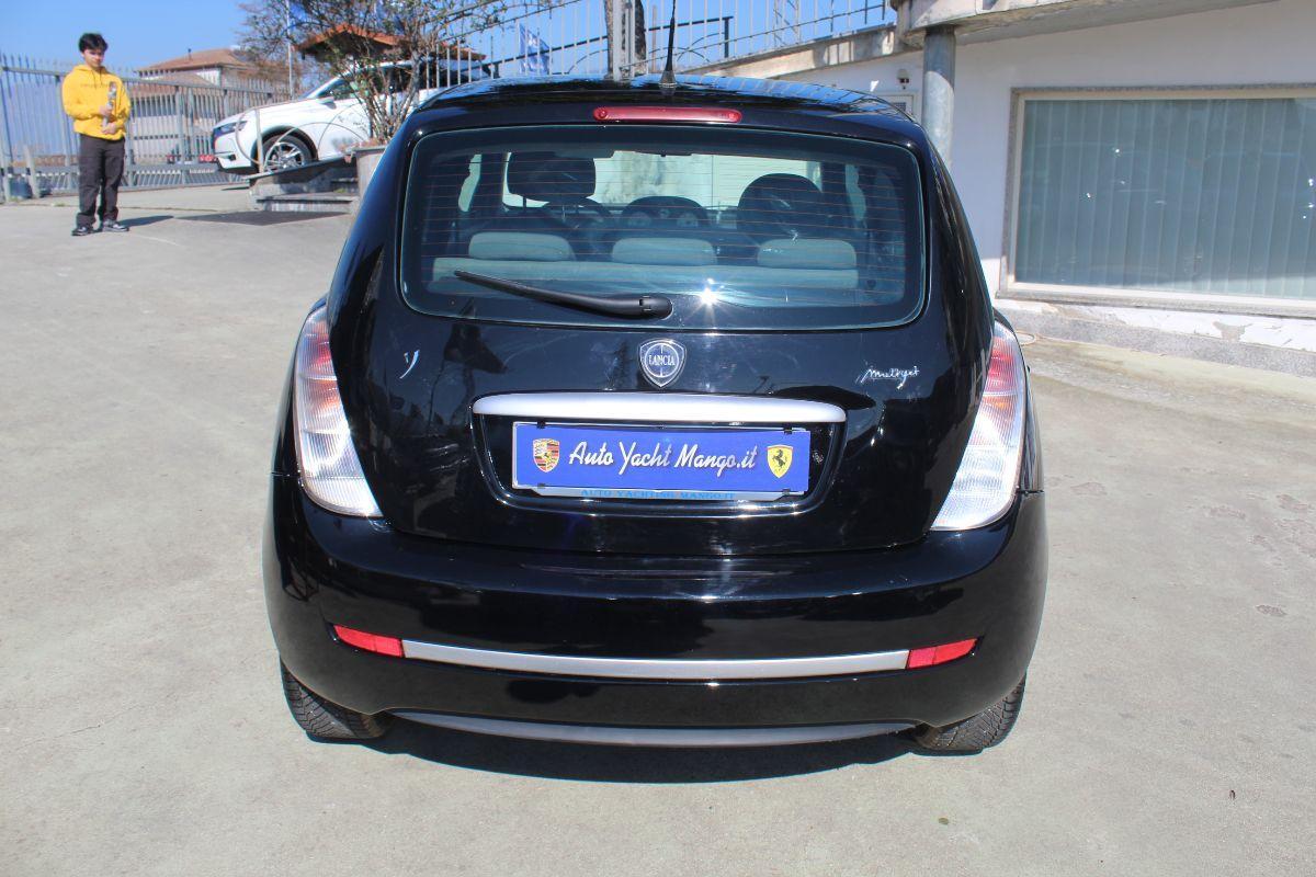 LANCIA - Ypsilon - 1.3 MJT Argento