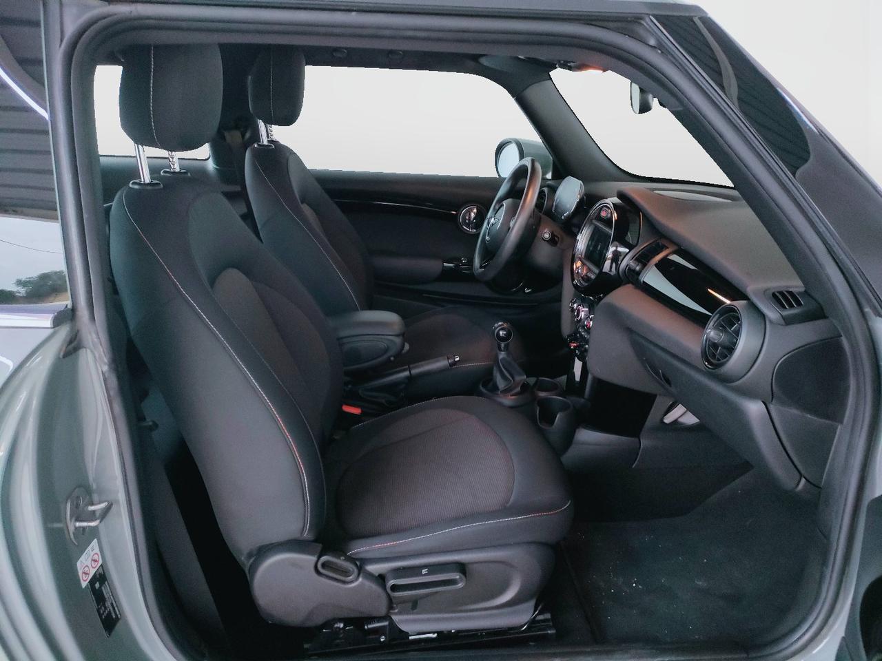 MINI Mini IV F56 2018 3p - Mini 3p 1.5 One 75cv