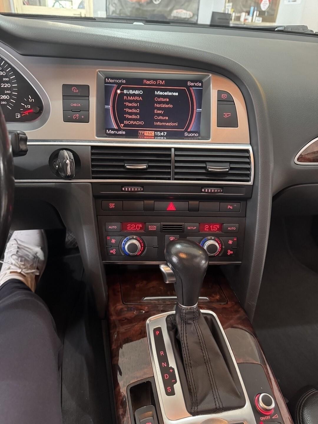AUDI A6 Avant 3.0 TDi 232 cv. PELLE-NAVI