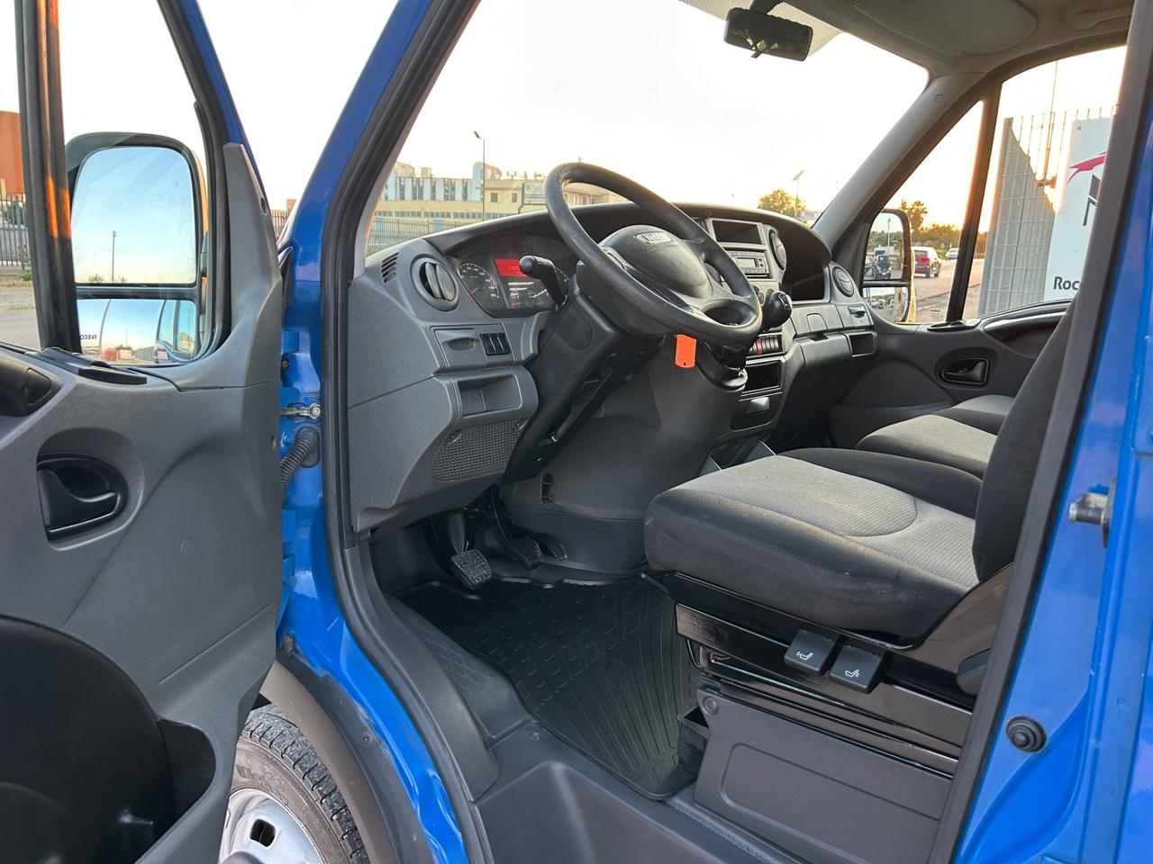 IVECO DAILY 35C11 RIBALTABILE TRILATERALE