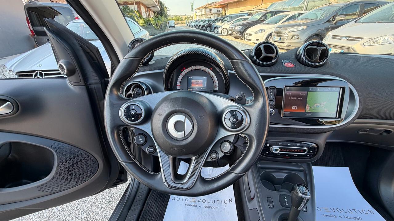 Smart ForTwo 70 cv cabrio Prime allestimento BRABUS 93.116 km