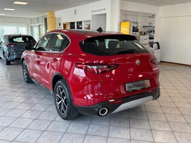 Alfa Romeo Stelvio 2.0 Turbo 280 CV AT8 Q4 Ti
