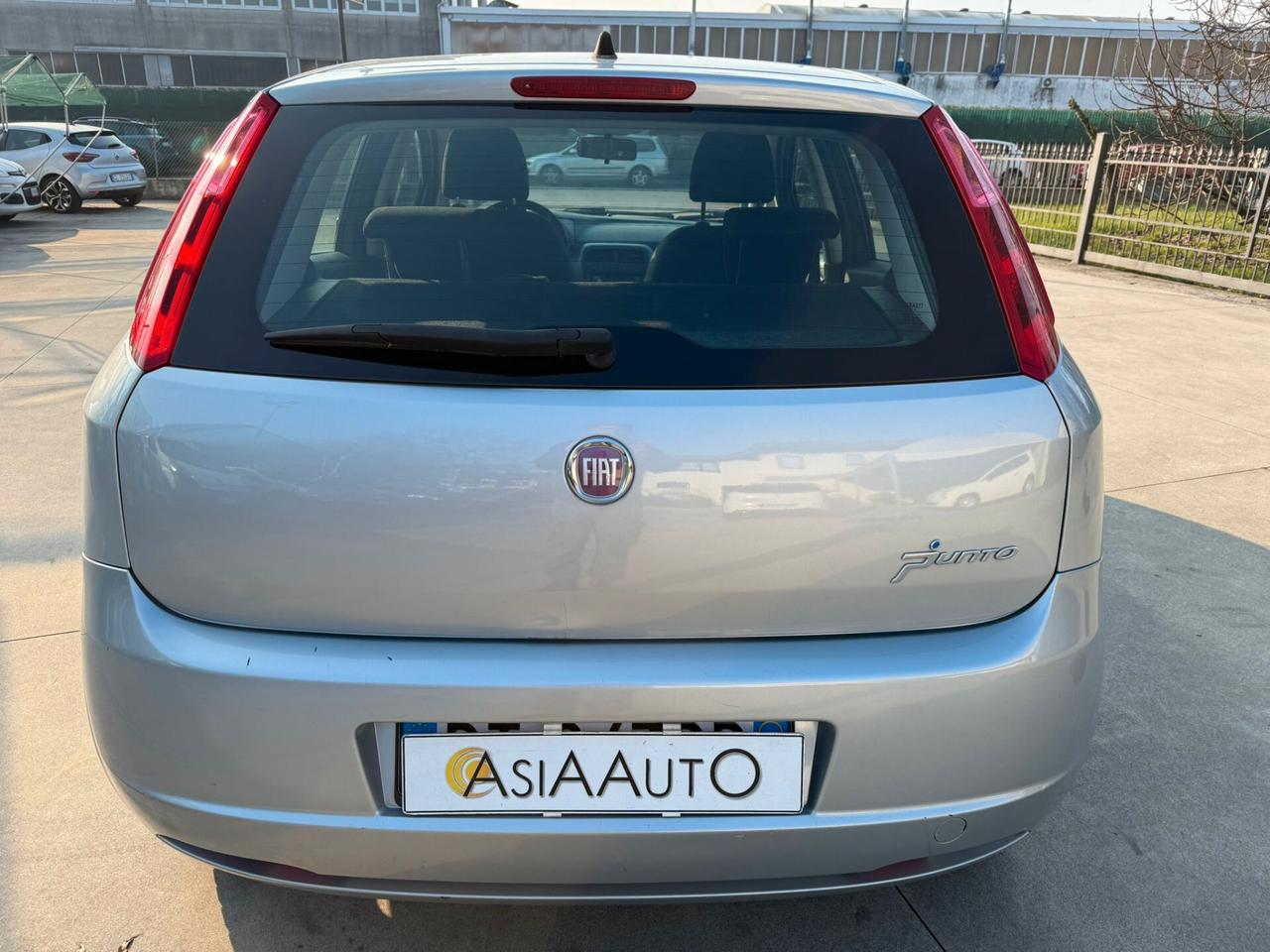 Fiat Grande Punto UNICO-PR. 1.2 65cv 71.000 KM