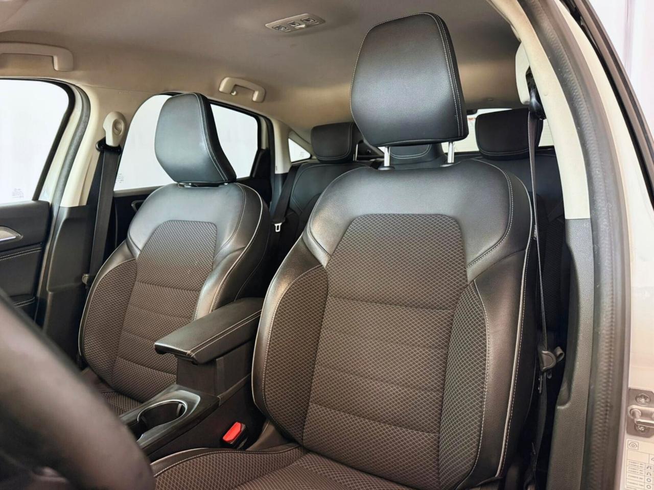 Renault Arkana SUV 1.6 HYBRID E-TECH 105KW INTENS