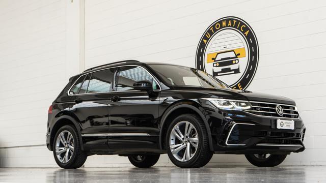 VOLKSWAGEN Tiguan 2.0 TDI SCR DSG 4MOTION R-Line UNIPRO