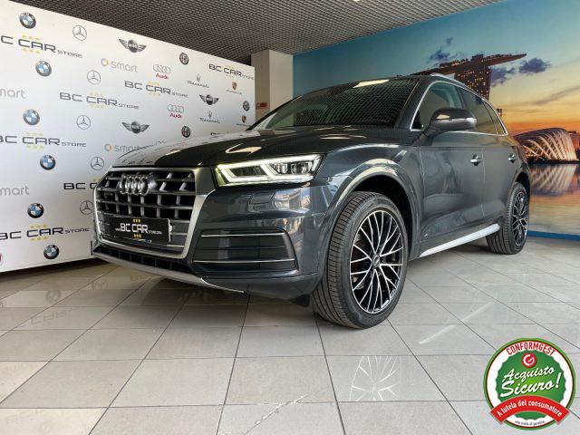 AUDI Q5 40 TDI quattro S tronic Business Sport